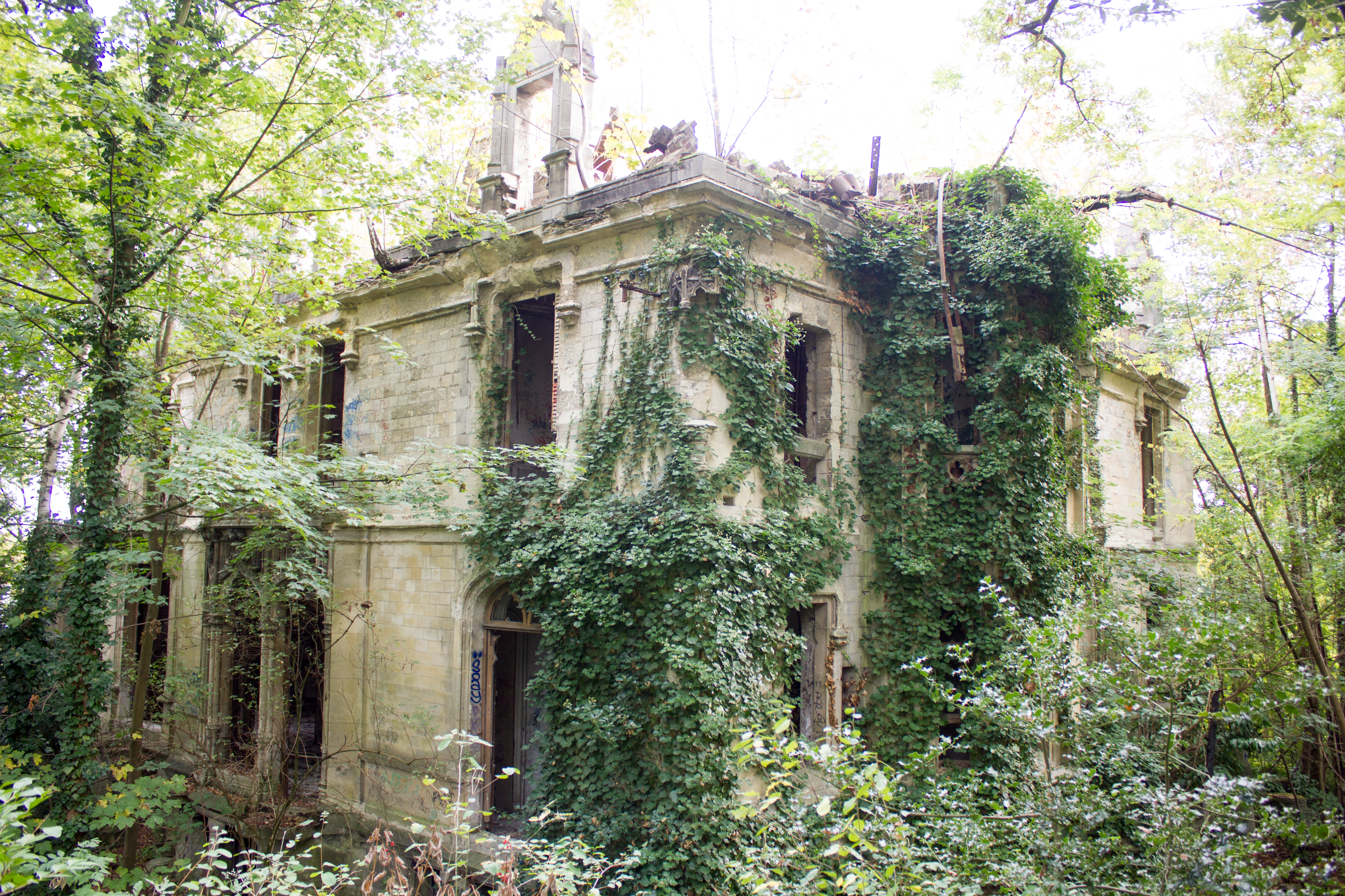 Château de la Solitude urbex