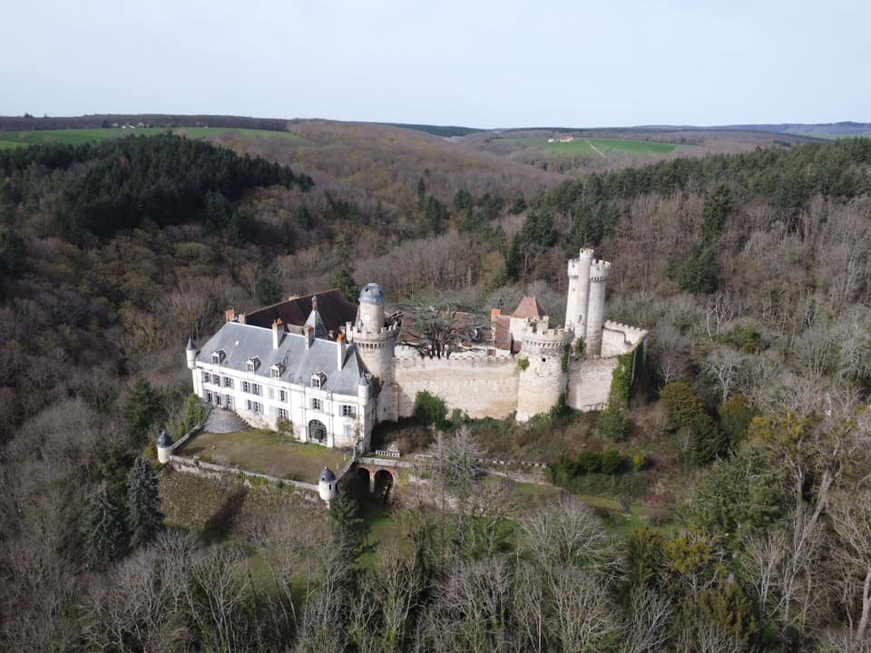 Abandoned castle in Auvergne-Rhône-Alpes