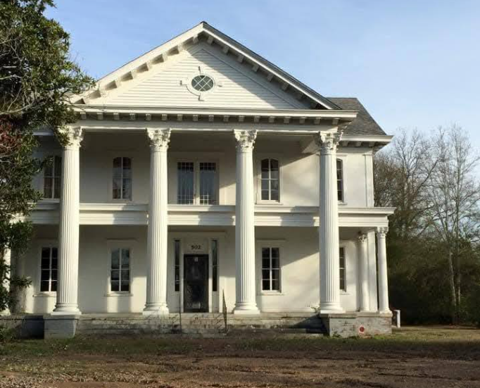 Magnolia Mansion Abandoned